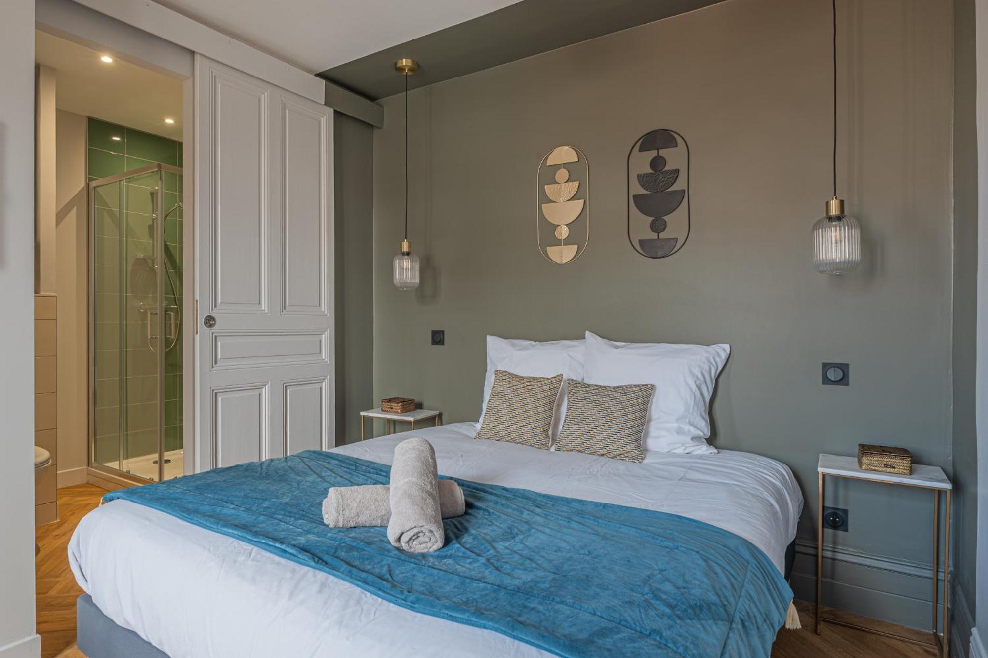 Le Felix Appart'Hotel 伊泽尔河畔的罗曼 外观 照片