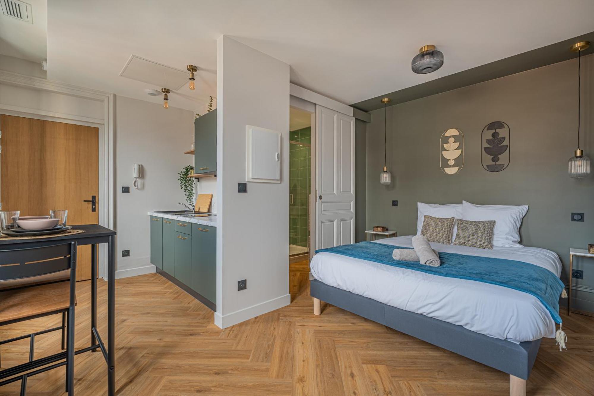 Le Felix Appart'Hotel 伊泽尔河畔的罗曼 外观 照片